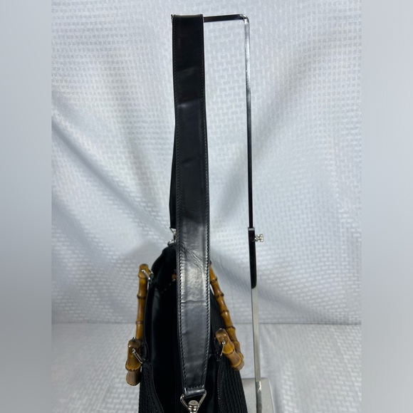 Gucci Bamboo handle bag in VGUC - Picture 9 of 11
